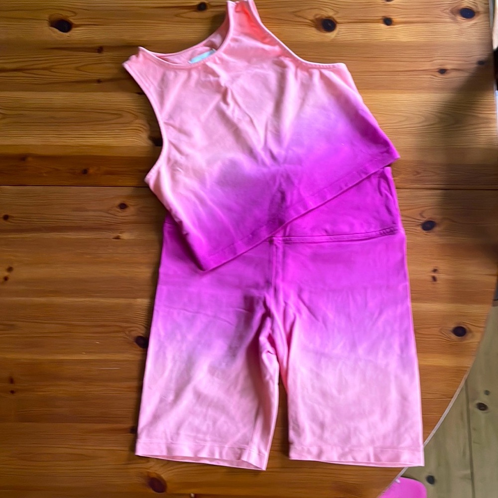 Lou & Grey biker short and top